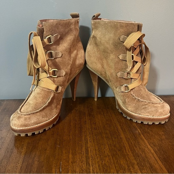 Michael Kors camel suede stiletto boots. Women's size 9.5. - Picture 3 of 14
